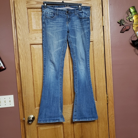 vanity jeans size 29